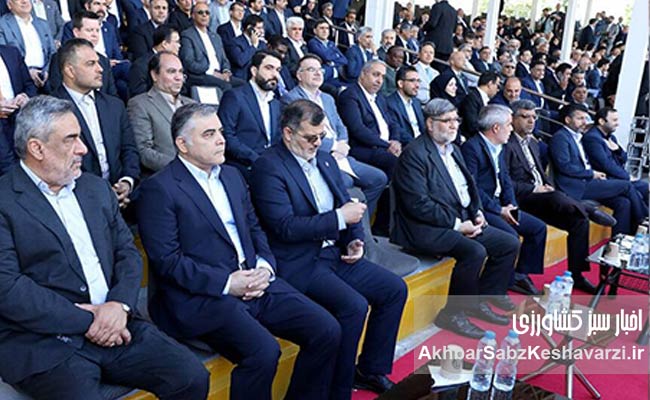 افتتاح-نمایشگاه-نفت،-گاز-و-پالایش-پتروشیمی-تهران-1404-