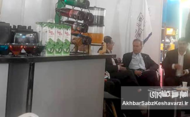 نمایشگاه‌ها-موتور-محرک-رقابت-و-نوآوری-در-صنعت-در-و-پنجره-هستند.jpg-1