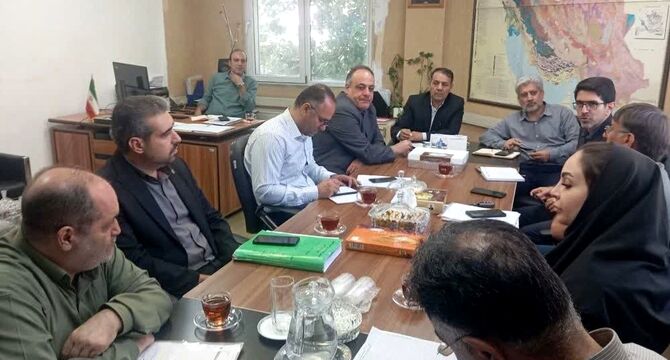 ضوابط واگذاری اراضی ملی و دولتی بررسی شد؛ تعیین تکلیف پرونده‌های نیروگاه خورشیدی فارس و مرکزی