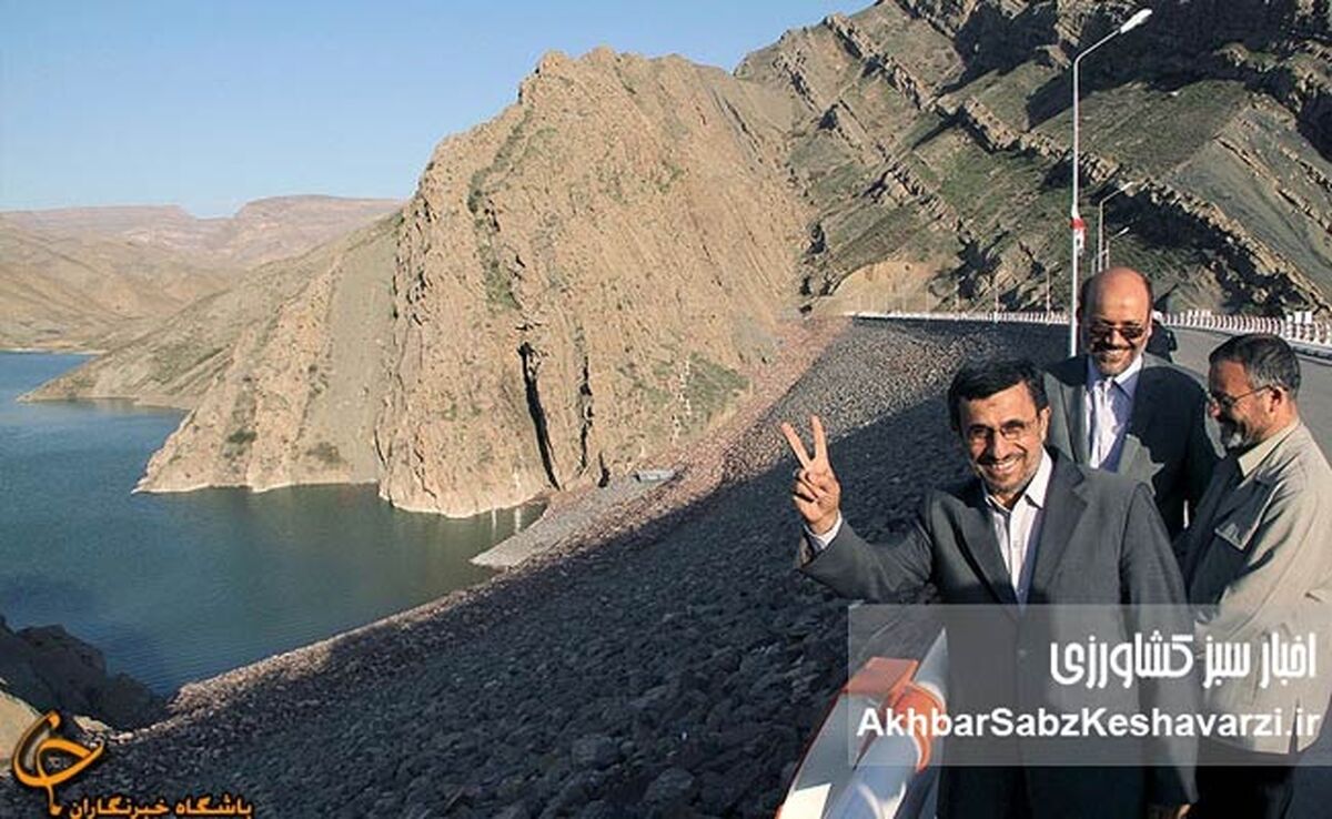 بحران آب در ایران؛ ساخت بیش از ۴۰ سد بزرگ در دوران احمدی‌نژاد
