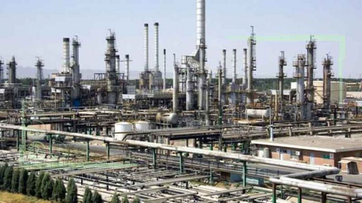 کلنگ احداث کارخانه پتروشیمی بر سر میانکاله