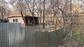 حصارکشی مشکوک در پارک قیطریه

