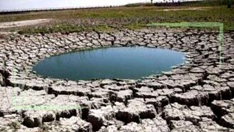 کاهش چشمگیر آب‌های سطحی در کشور