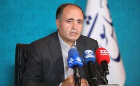 صنعت دام و طیور در آستانه خودکفایی است
