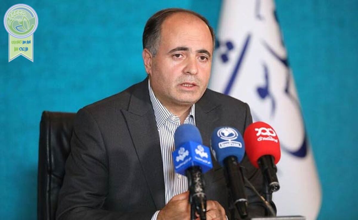 صنعت دام و طیور در آستانه خودکفایی است
