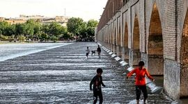 به مردم چهارمحال بختیاری حق می‌دهید آب کوهرنگ را به روی شما ببندند؟

