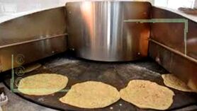 تنور داغ گرانی نان