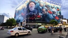دیوارنگاره جدید میدان انقلاب و میدان فلسطین+ عکس

