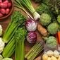 مصرف میوه و سبزی احتمال سرطان و سکته را کاهش می‌دهند