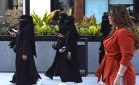 چگونگی لغو حجاب اجباری در دیگر کشورهای اسلامی

