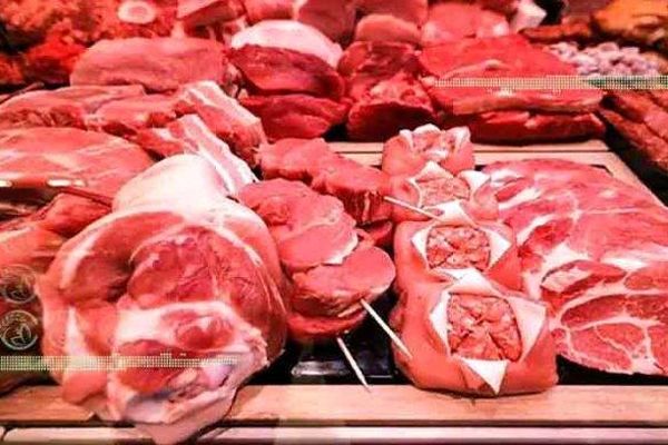 کاهش تولید گوشت مربوط به کمبود نهاده‌های دامی نیست