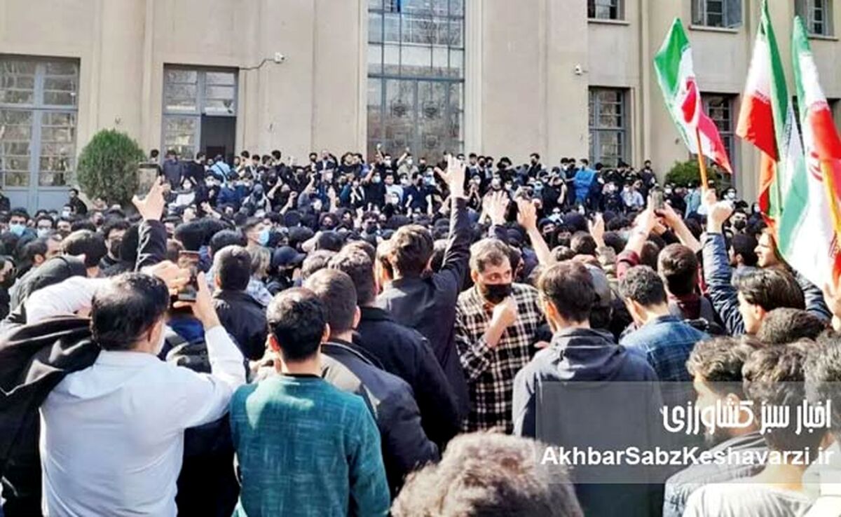 یا برخورد امنیتی کن یا استیضاح شو؛ فشار تندروها بر وزیر علوم