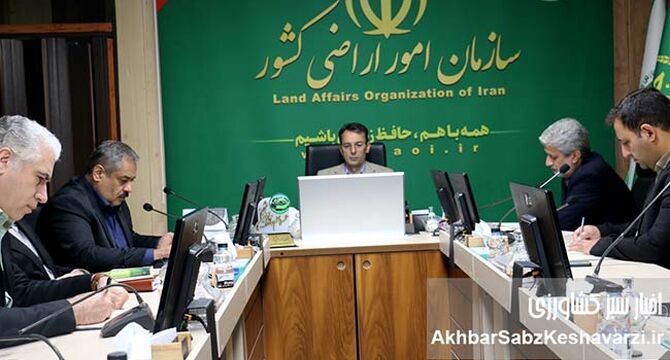 هفتمین نشست بررسی قانون الزام به ثبت رسمی معاملات با حضور مهندس داور نامدار و جمعی از مدیران سازمان+کلیپ