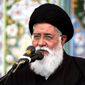 انتقاد علم‌الهدی امام جمعه مشهد از رویکرد برخی مسئولان در موضوع مذاکره 