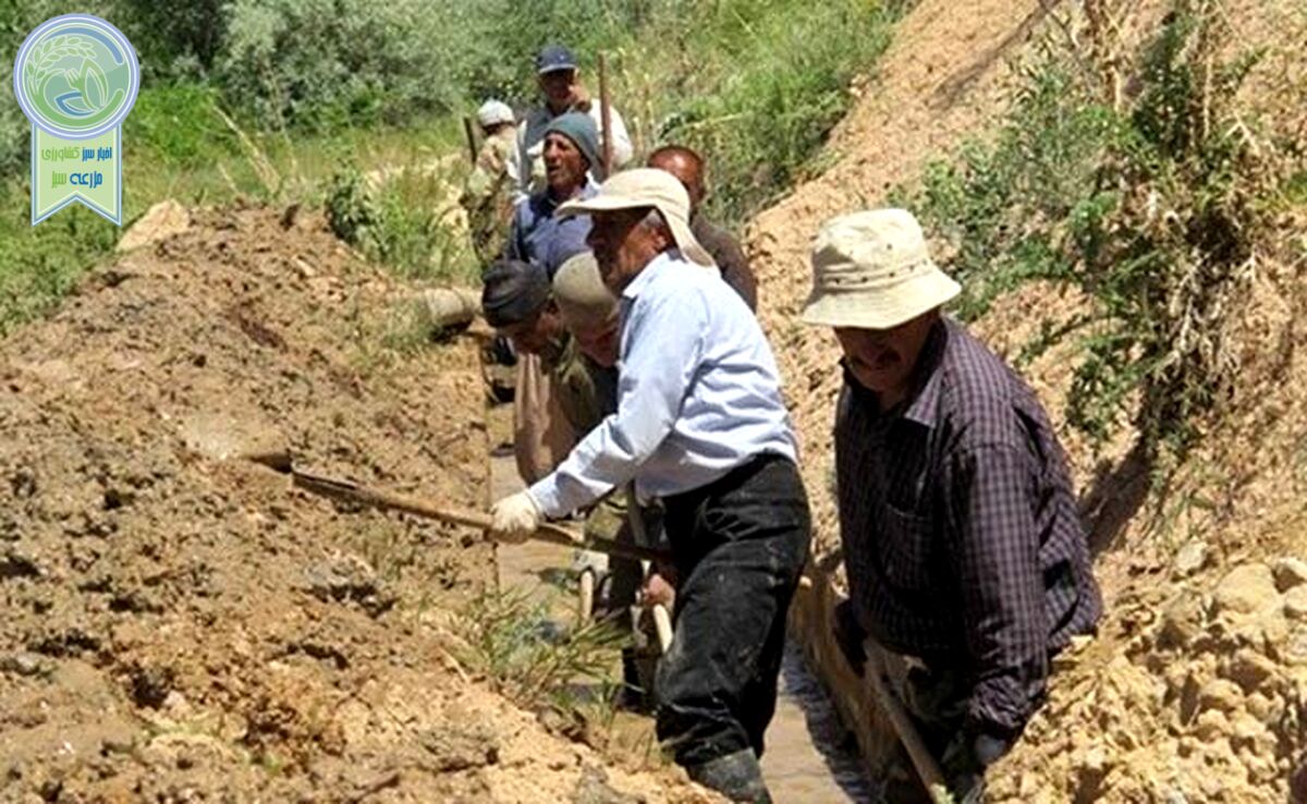سفرهای استانی هیاهو برای هیچ
