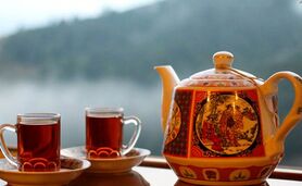 راز خوش رنگ و شفاف شدن چای ایرانی که نمی‌دانستید

