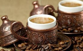 قهوه یا چای؛ اقبال دوباره به نوشیدنی تاریخی

