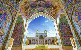 کاشی‌های رنگ‌پریده‌

